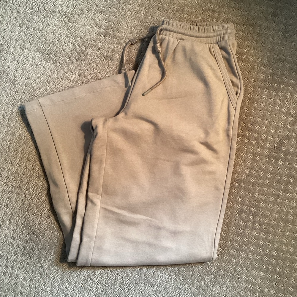 Zara ๐ Wide Leg sweatpants,mid rise w/adj. drawstring waistband. Side pockets, M - Picture 5 of 11